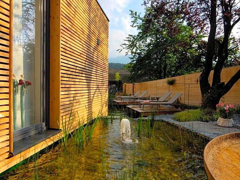 Moserhof - Genel