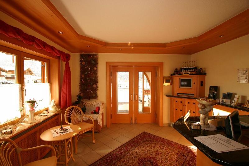 Frühstückshotel Margret - Lobi