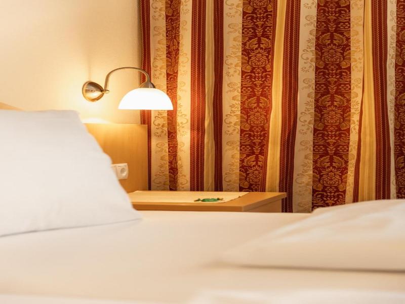 Landhotel Stofflerwirt - Genel