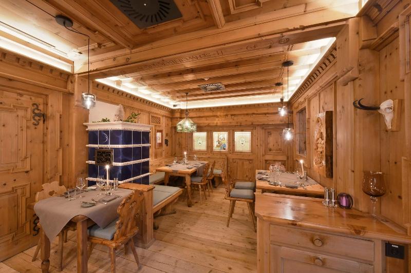 Gasthof Neuhof - Gästehaus Jager-Hansl - Restoran