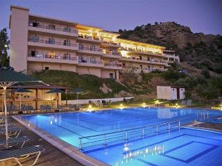 Villa Maxine