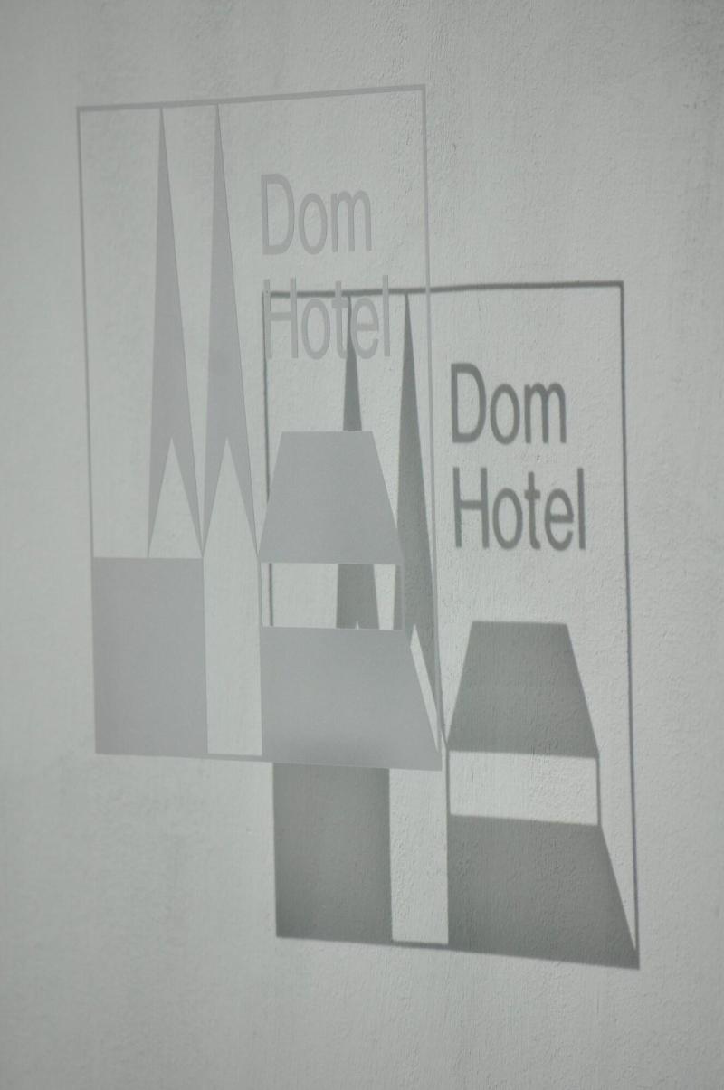 Dom Hotel - Lobi