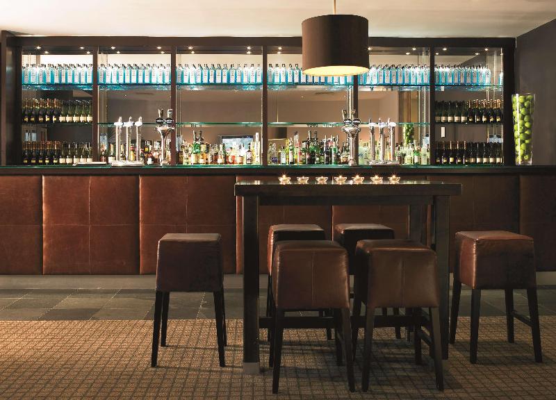 De Vere Venues Horsley Park - Bar