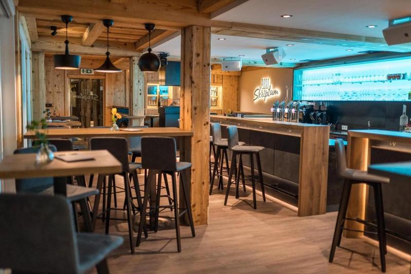Zur Post & Appartementhaus Kern - Bar