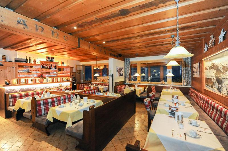 Unterellmau - Bar