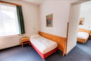 Euro Youth Hotel & Krone fotoÄŸrafÄ±