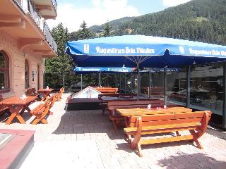 Euro Youth Hotel & Krone fotoÄŸrafÄ±