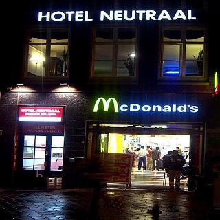 Neutraal otel fotoğrafı