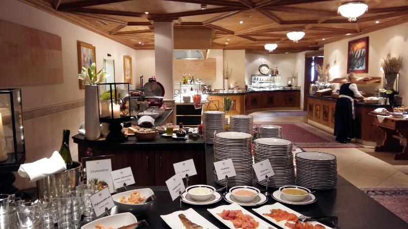 Trofana Royal - Restoran