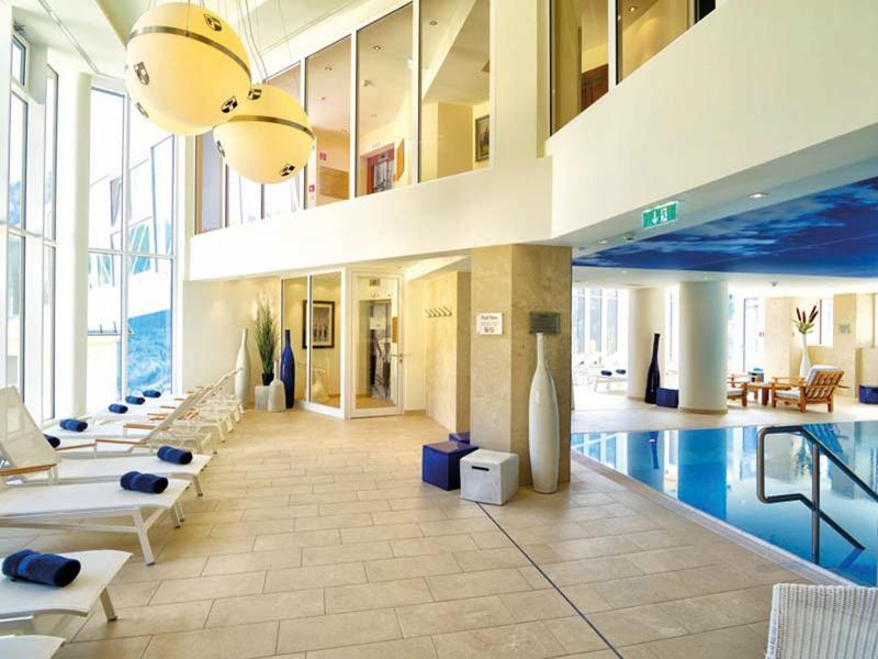 Hotel Salzburger Hof - Havuz