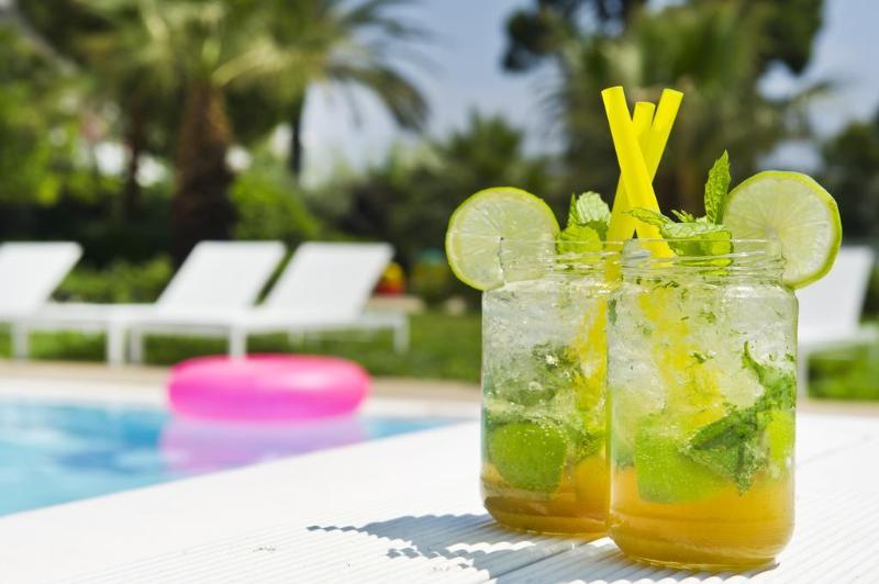 Marathon Beach Resort - Genel