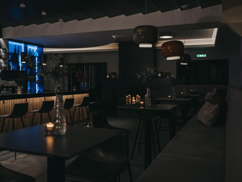 Crystal & Sportiv - Bar