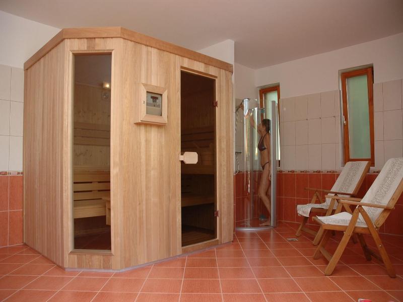 Hullam Villa - Aktivite