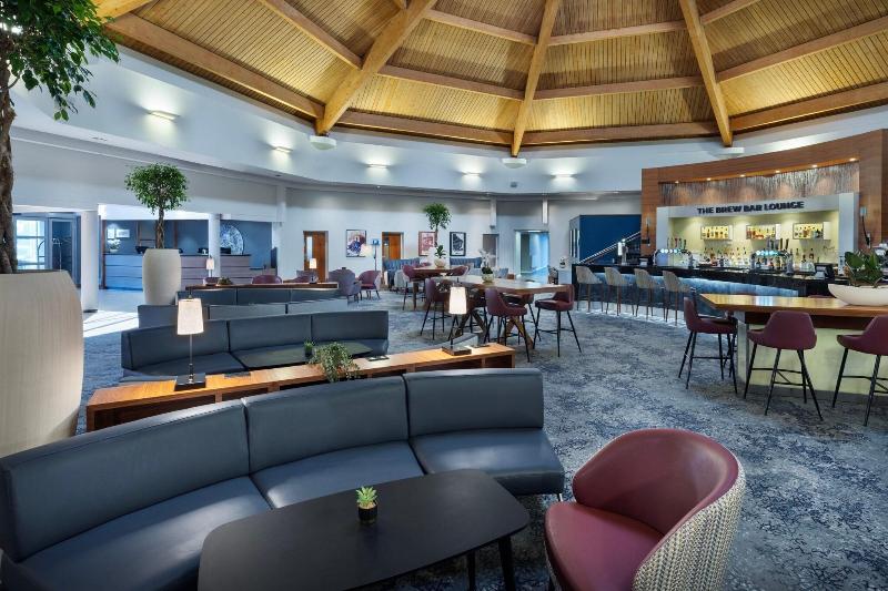 Marriott Hotel Waltham Abbey - Lobi