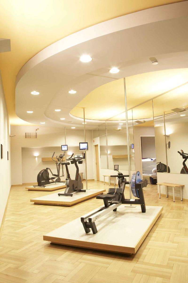 Baseler Hof - Aktivite