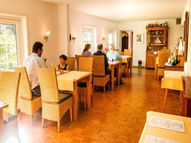 Weisser Hof - Genel