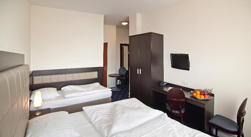 Hotel Continental Hamburg - Oda