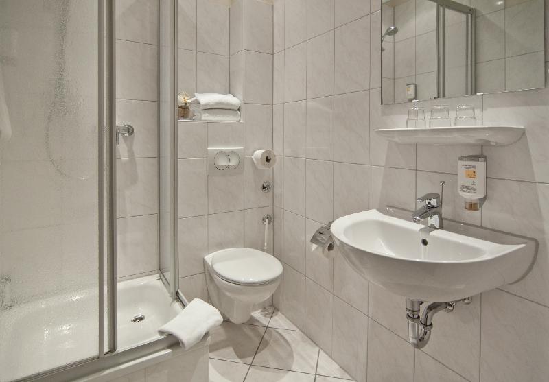 Hotel Continental Hamburg - Oda