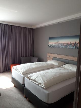 TOP CityLine Panorama Harburg fotoÄŸrafÄ±