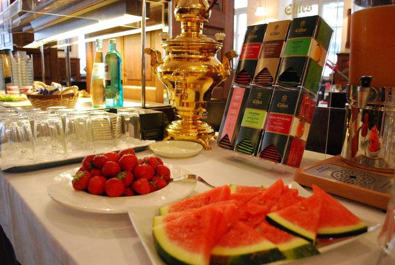 Hotel Goldener Falke - Restoran