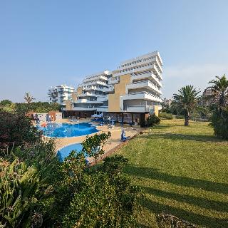 Luar otel fotoğrafı
