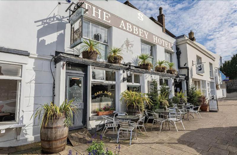The Abbey Hotel - Genel