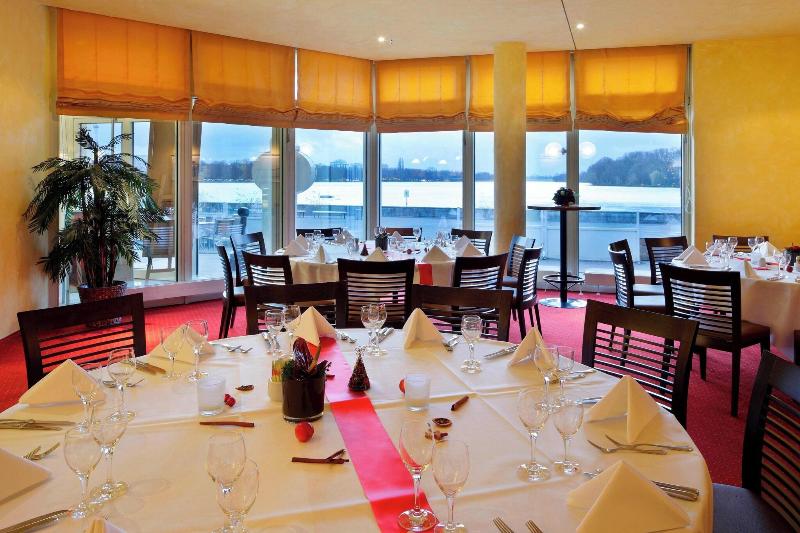 Courtyard By Marriott Hannover Maschsee - Genel