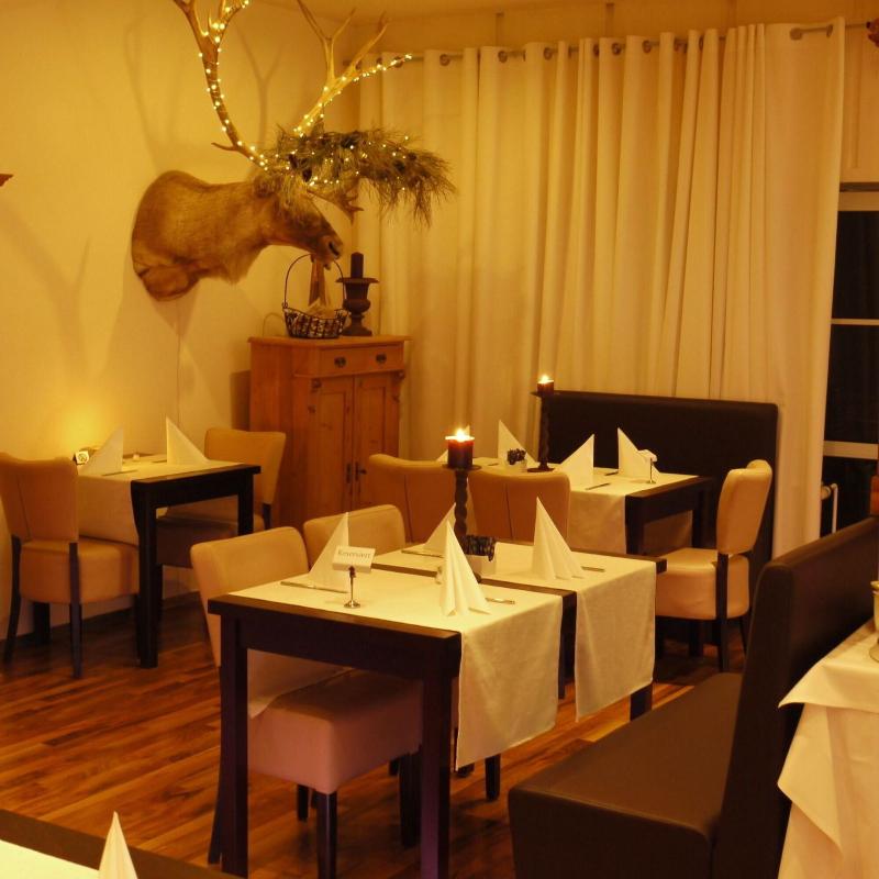 Hotel und Gästehaus Will - Restoran