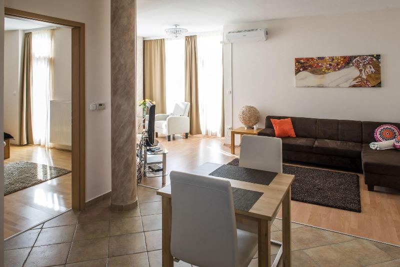 Feng Shui Wellness Apartmanház - Oda