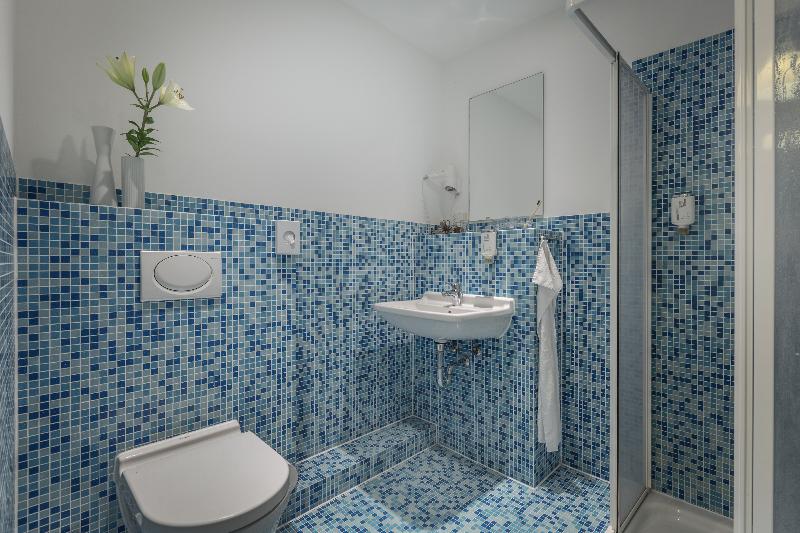 Hotel Holstenwall - Oda