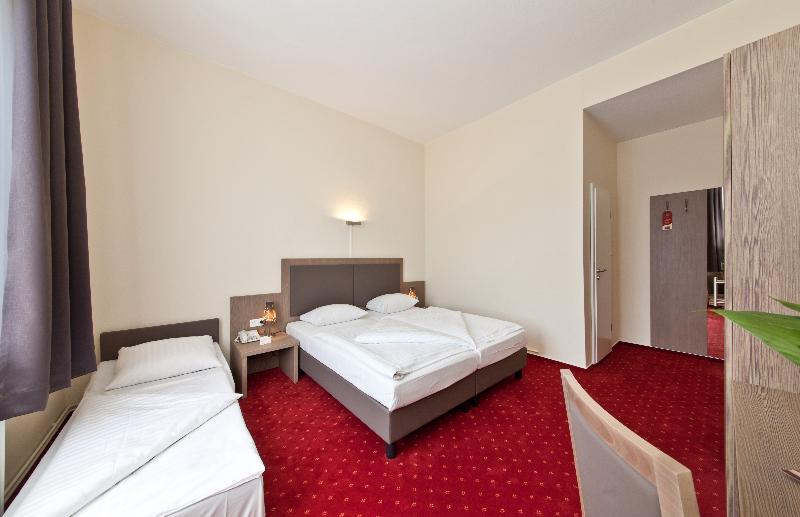 Hotel Holstenwall - Oda