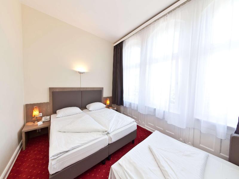 Hotel Holstenwall - Oda