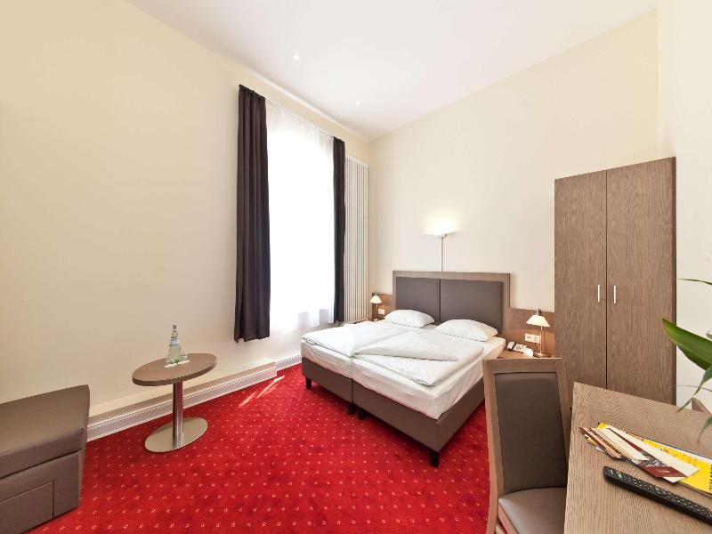 Hotel Holstenwall - Oda