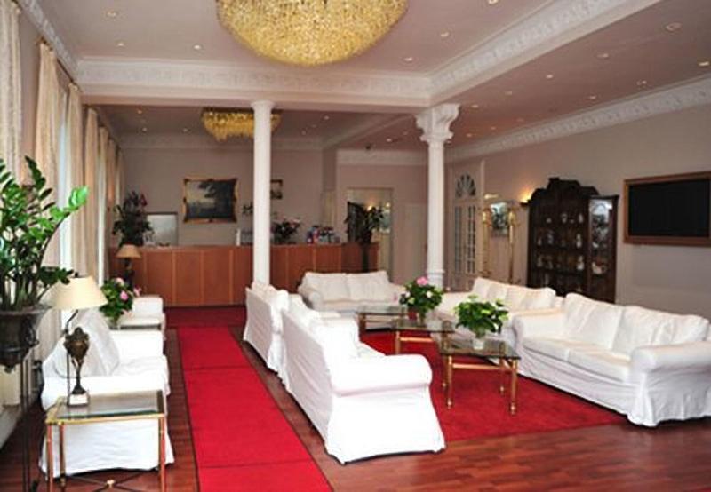 Commodore - Bar