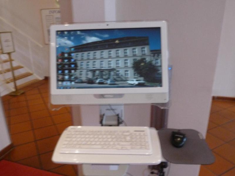Commodore - Lobi