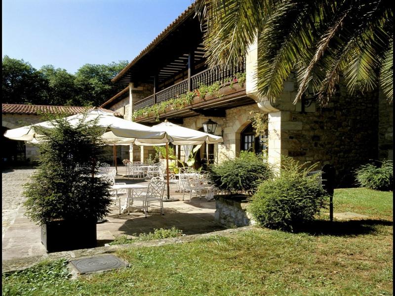 Parador de Santillana del Mar - Genel