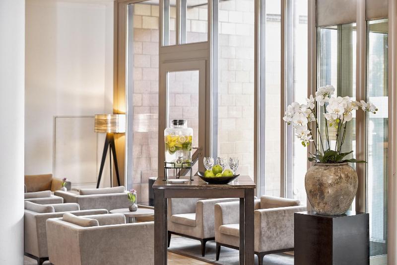 H4 Hotel Hamburg Bergedorf - Lobi