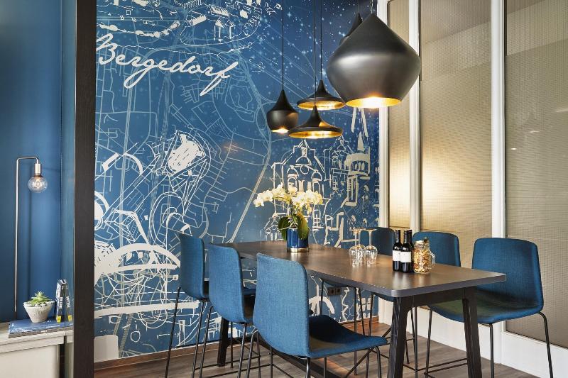 H4 Hotel Hamburg Bergedorf - Lobi