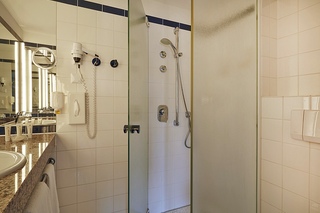 H4 Hotel Hamburg Bergedorf fotoÄŸrafÄ±