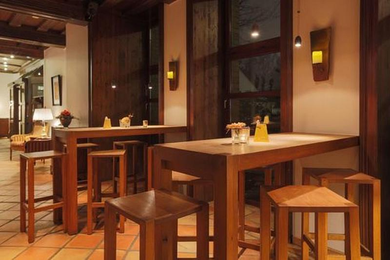 Engel - Bar
