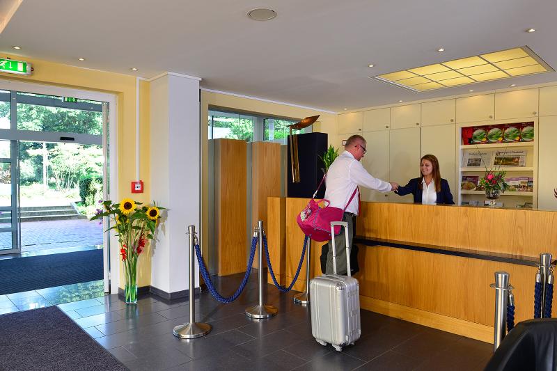Hotel Lüneburger Heide - Lobi