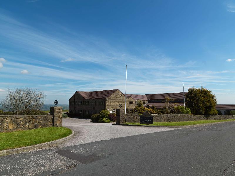 Pennine Manor Hotel - Genel