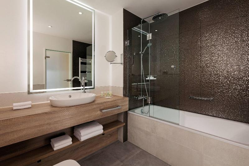 Courtyard Hamburg Airport Hotel - Oda