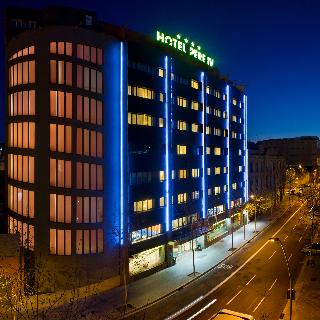 Salles Hotel Pere IV