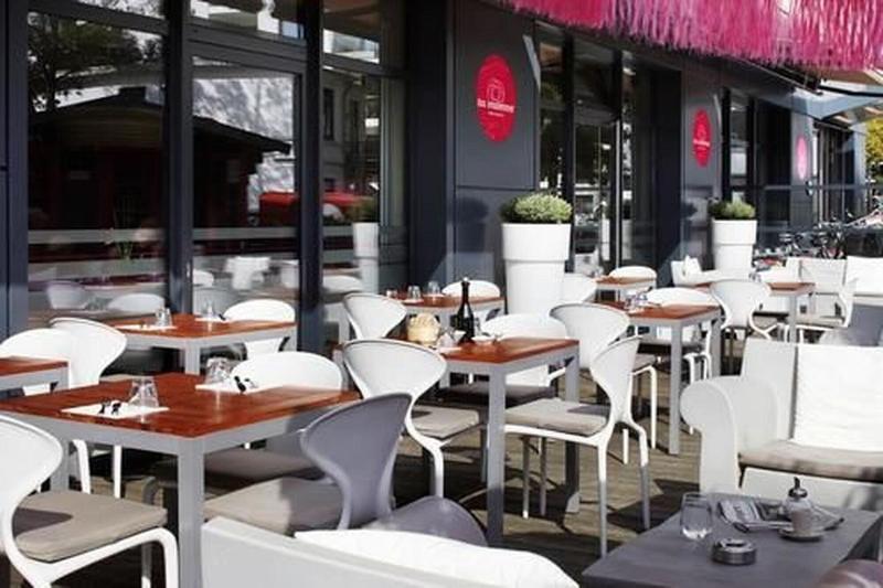 Superbude Altona Paradise - Restoran