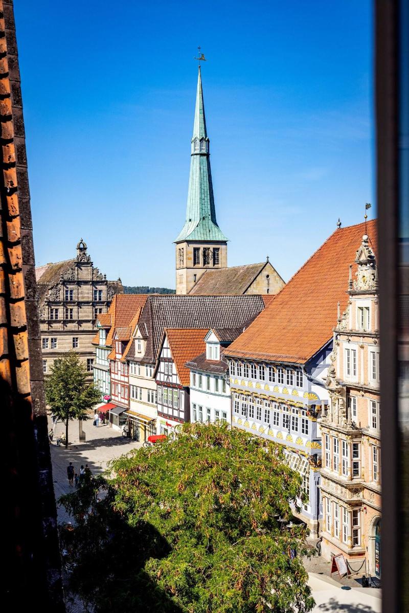 Zur Börse - Genel
