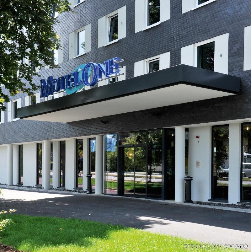 Motel One Hamburg-Airport - Genel