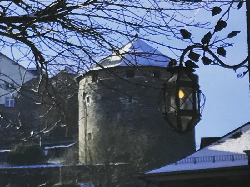 Alt-Montjoie - Genel