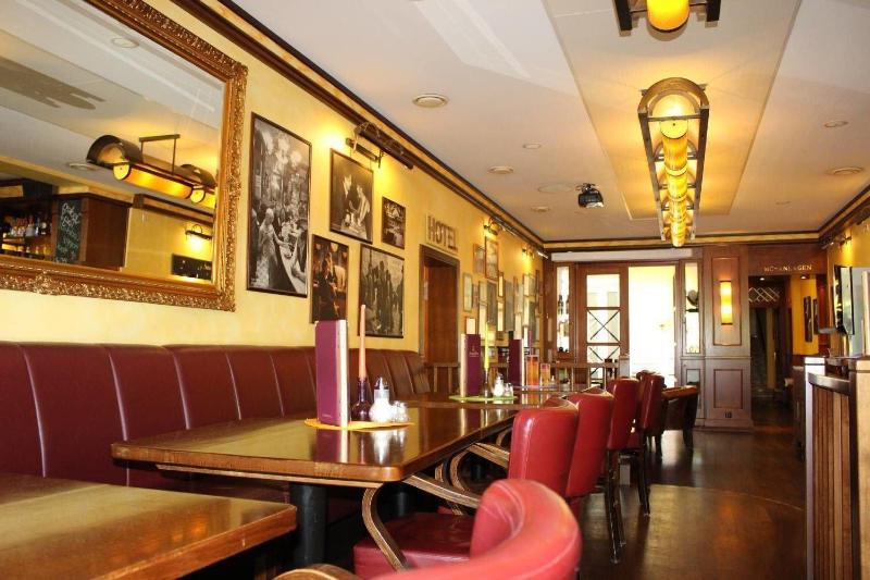 Cafe-Restaurant Amadeus - Restoran