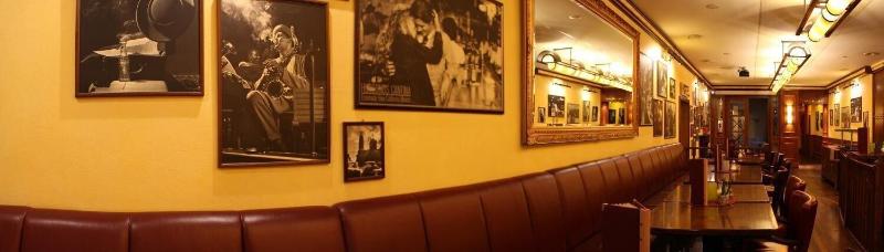 Cafe-Restaurant Amadeus - Restoran
